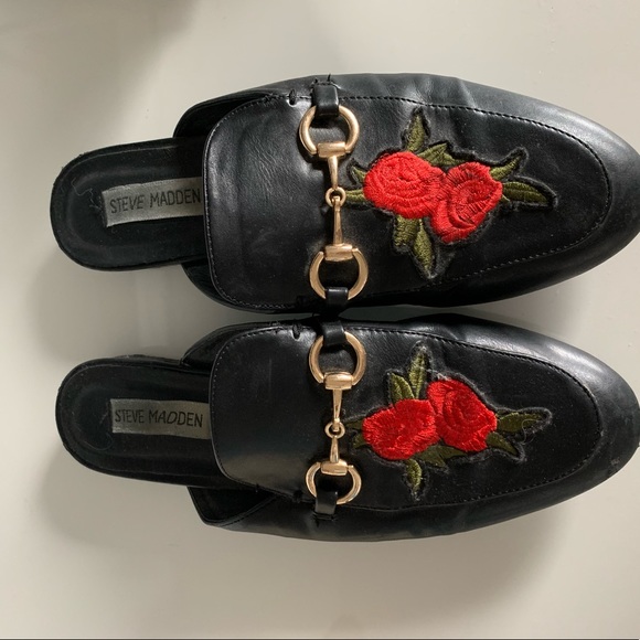 Steve Madden Shoes - Picture 2 of 2